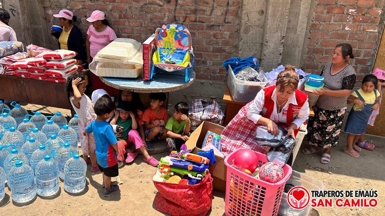 Traperos de Emaús Santa Anita: ¡Tu Ayuda Transforma Vidas!