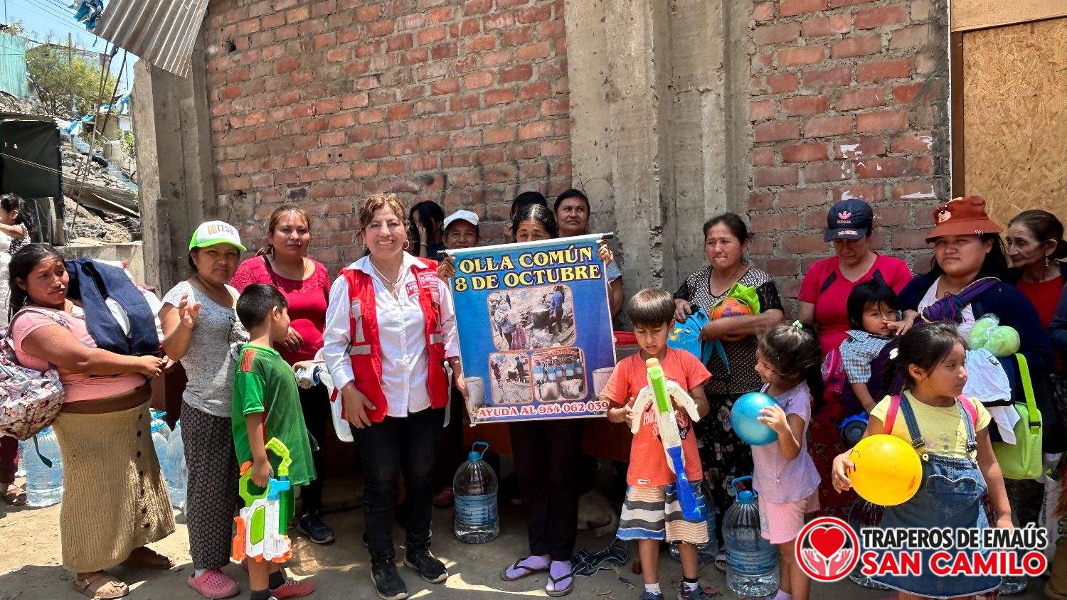 Traperos de Emaús Villa El Salvador: Reciclaje y Ayuda Comunitaria